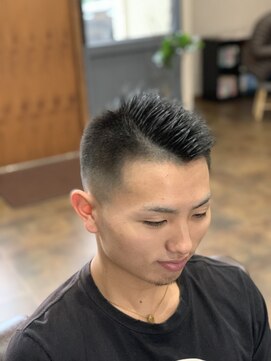 すがなみバーバーショップ フェード×震災刈り