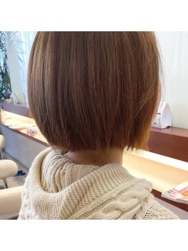 マーリャヘアー(mallia hair) ミニボブ