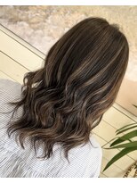 ラニハナクドウ(lanihana.kudo)&nbsp;+＊～白髪ぼかしハイライトwithピュアベージュ～＊+