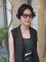 ハク アトリエ(HaKU atelier)&nbsp;刈り上げセンターパートハンサムショートパーマ