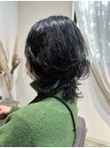 マッシュショートウルフパーマ　髪質改善　ツヤ髪スタイル　朝楽