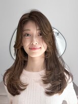 ミンクスオーバー(MINX OVER)&nbsp;イメチェン／似合わせカット/グレージュブラウン／大手町