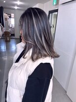 キング(K!ng)&nbsp;縮毛矯正髪質改善ハイライトレイヤーカット楠葉美容室エクステ