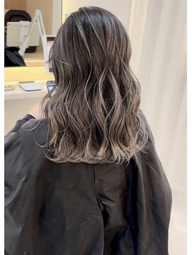 シツ(situ) エアタッチバレイヤージュ