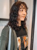 ヴヴ(Bub)&nbsp;前髪パーマ 強めパーマ 艶トリートメント 艶髪 20代 ケアパーマ