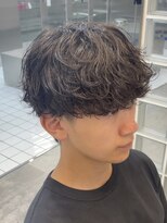 フィフスパーク(fifth PARK)&nbsp;渋谷シャドウパーマメンズカット大きめカール無造作パーマ