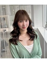 カラ ヘアーサロン(Kala Hair Salon)&nbsp;顔周りレイヤーカットブリーチケアブリーチ10代20代30代40代