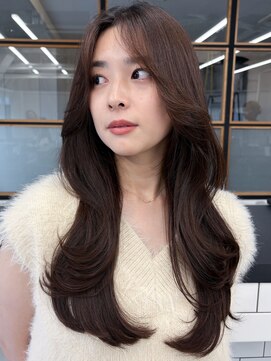 ソア 渋谷(soar) 韓国風レイヤーロングヨシンモリ◎シースルーバング×艶カラー