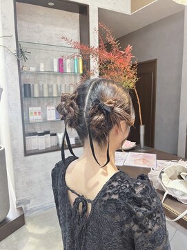 アールトゥーヘアー(art To Hair) お呼ばれアップスタイル