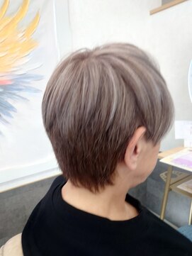 白髪ぼかしハイライト