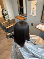 レアレア ヘアアンドライフ(LeaLea)&nbsp;ハッシュカット/グレージュ/ツートンカラー/伊丹