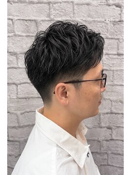 グレイスフルバーバー 新宿パークタワー店 新宿理容室で30.40代おすすめ◎ベリーショート×ツーブロック