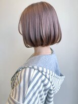 アヴァンセ サニー美容室&nbsp;内巻きワンカール コンパクトボブ ハイトーンピンク 透明感 美髪