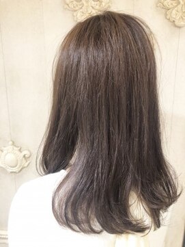 キャンバス バイ ネオリーブ 横浜西口(Canvas by neo.) ピンクベージュで作る抜け感ヘア