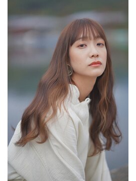 キッカ(kicca) 【kicca】ニュアンスウェーブロング×インナーカラー