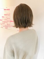 コマド(Comado)&nbsp;ぱつっと可愛い外ハネミニボブ♪