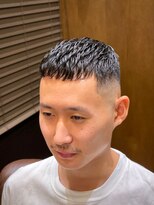 ヒロギンザバーバーショップ 丸の内店(HIRO GINZA BARBER SHOP)&nbsp;フェードカット×濡れパン×クロップ