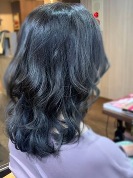 ディッシュ 五反田(dish) 透明感くすみブルーブラック☆五反田美容院