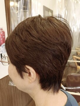 ヘアアンドスパ アイリス hair&spa Iris 【南鳩ヶ谷1分☆30代からの本格サロン】ショートレイヤー