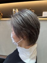 シンヤヘアーズ(SHINYA HAIRS) シルバーグレージュ