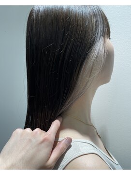 リコット 浦和美園(Liecot) 【Fumiya】ホワイトシルバー×イヤリングカラー