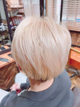 オーブ ヘアー リリー 博多2号店(AUBE HAIR lily) ピンクホワイトベージュカラー