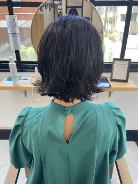 カリシア(CARICIA) ボブパーマ