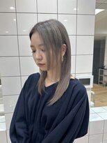 スノッブ(SNOB) グレージュカラー◯浜本大志