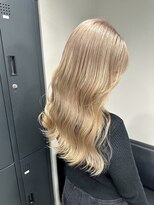 ベレーザ 渋谷(BELEZA)&nbsp;7472ブロンドハイライトグラデーション波巻きハイトーンカラー
