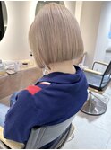 ミルクティーベージュ　ボブ　ハイトーン　ブリーチ　横浜