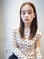 ニコ トウキョウ 渋谷(nico TOKYO)&nbsp;セミロングレイヤーカット/顔周りカット/透明感オリーブベージュ