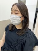 ミディアムレイヤー オリーブベージュ イルミナカラー
