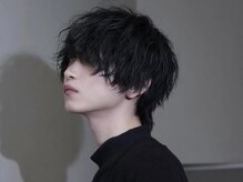 シン(syn)の雰囲気（メンズ人気スタイル！メンズパーマ　スパイラルパーマ　渋谷）