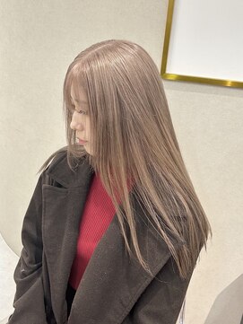 ローレン(Lolen.) ミルクティーベージュ/似合わせカット/フェミニンロング