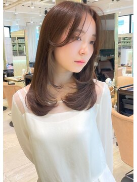 グランド(GRAND) デザインカラー・レイヤーカット・オリーブベージュ