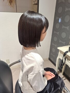 ローレン(LOREM) 似合わせ小顔カット/切りっぱなし/上品シルエット/愛されボブ