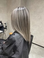 サニー 渋谷(SUNNY) バレイヤージュ、ハイライト、レイヤーロング、グレーベージュ