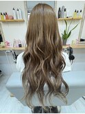 明るめオリーブベージュ