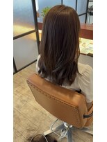 マーリャヘアー(mallia hair)&nbsp;やわらかい質感のウェーブ×艶カラー