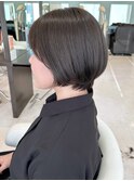 ショート×オリーブカラー