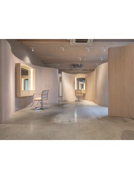 【「髪にドラマを」髪質改善＆縮毛矯正システム導入店】丁寧なカウンセリングと、的確な施術で理想を形に。