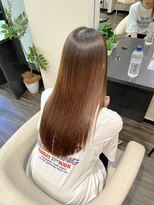 ヨンセンチメートルヒロサカ(4cm HIROSAKA)&nbsp;髪質育成ストレート