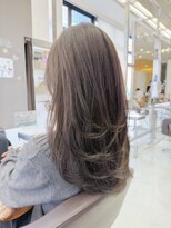 ウィル 野田阪神店(WiLL) 大人のレイヤーカットで魅せるグレージュ