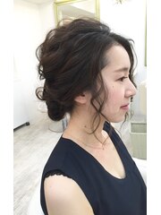 カジュアルアップスタイル　ヘアセット