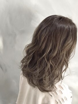 フォルン(Vorn) グラデーションバイオレットアッシュ