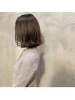 ミント(mint) カーキグレーで透明感。赤み抑えます!