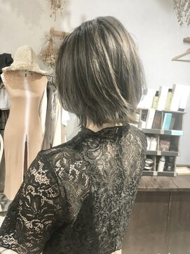 ヘアーアンドアトリエ マール(Hair&Atelier Marl) 【Marl】オリーブグレージュカラーの外ハネボブ♪