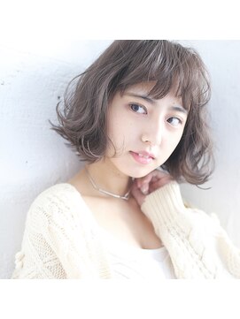 エンシー(ENCI) 無造作ミディアムパーマ/ブラウン:ベージュ