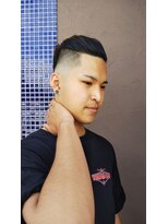 トバ(TOBA)&nbsp;スキンフェード/マンバンヘア