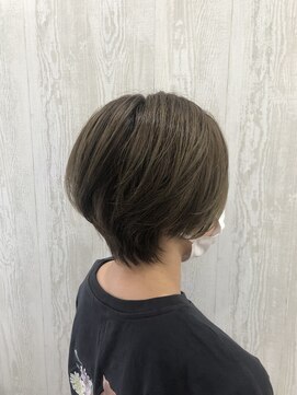 テーラヘアー 木更津本店(TELA HAIR) 前下がりショートアッシュ【TELA HAIR木更津】